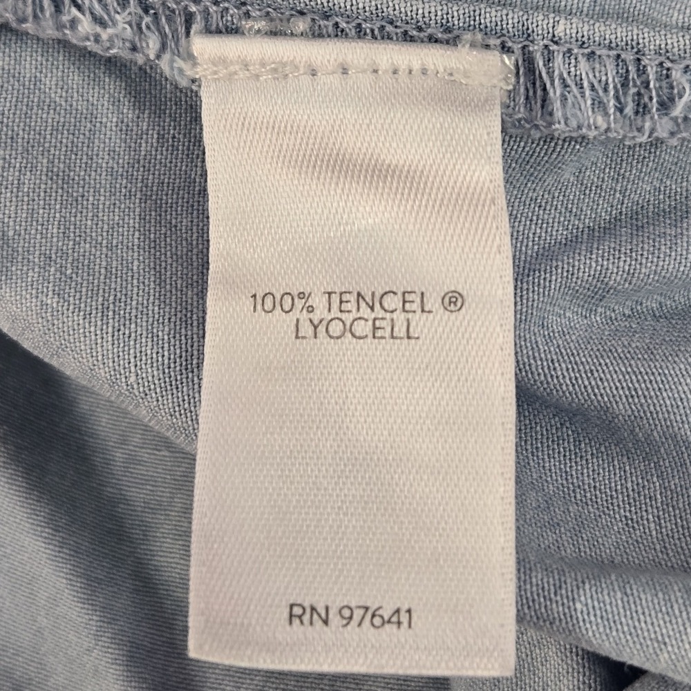 J. Jill Women Button Up Shirt M Blue Denim Collared Front Pullover - Picture 3 of 9